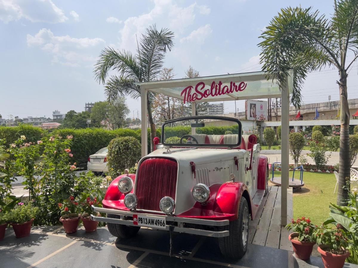 The Solitaire Dehradun Bagian luar foto