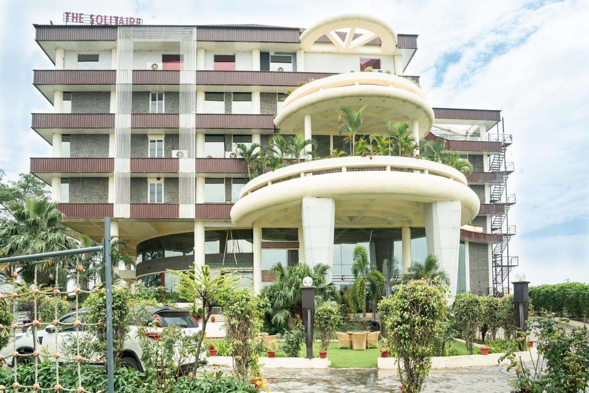 The Solitaire Dehradun Bagian luar foto